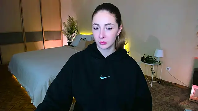 SensitiveSooul online show from October 8, 5:43 pm