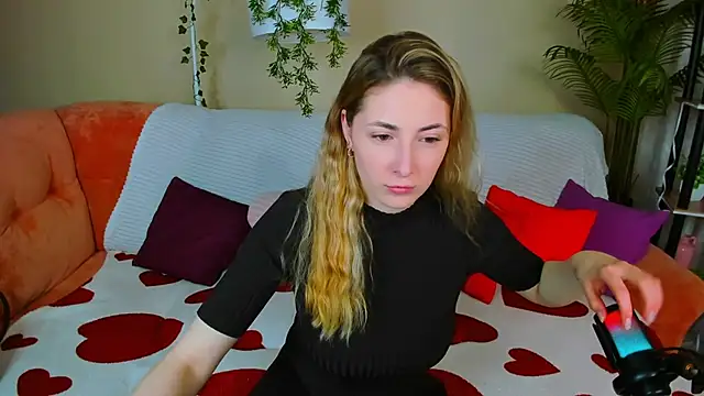 SensitiveSooul online show from March 25, 7:20 pm