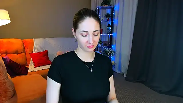 SensitiveSooul online show from May 16, 8:18 pm
