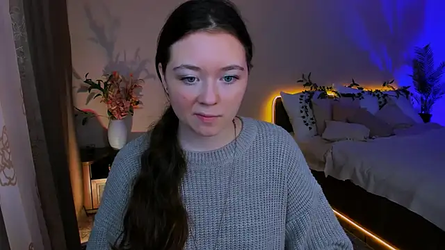 Snapshot of AlluringLookk chatting on September 21, 4:14 am AlluringLookk online show from September 21, 4:14 am