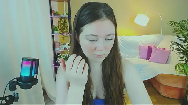 Snapshot of AlluringLookk chatting on September 24, 12:08 pm AlluringLookk online show from September 24, 12:08 pm