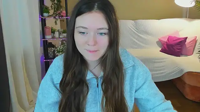 Snapshot of AlluringLookk chatting on October 21, 10:27 am AlluringLookk online show from October 21, 10:27 am