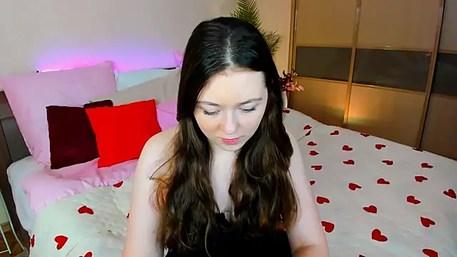 AlluringLookk online show from February 24, 4:16 pm