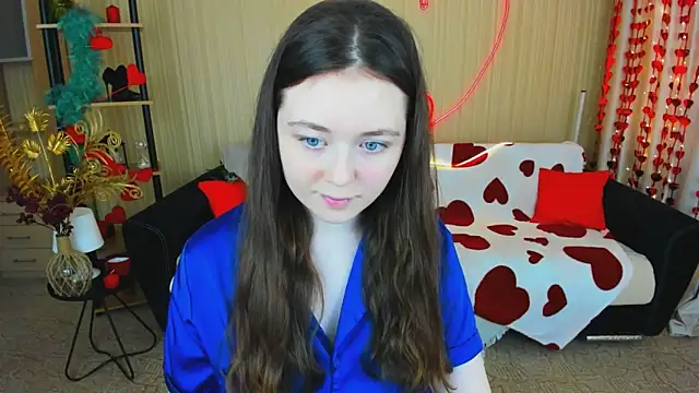 AlluringLookk online show from February 28, 9:43 am