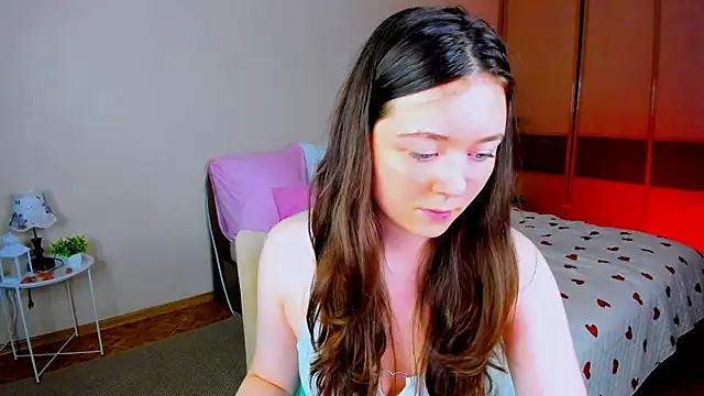 AlluringLookk online show from July 12, 4:42 pm