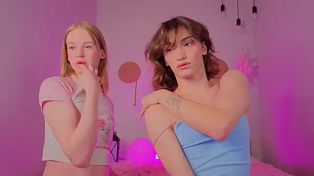 Olivia-Pink online show from January 12, 11:48 am