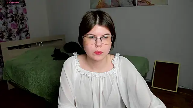 Beatrisss online show from December 19, 2:40 am