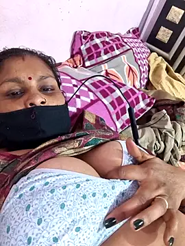 Love-pari077 online show from February 1, 2:59 pm