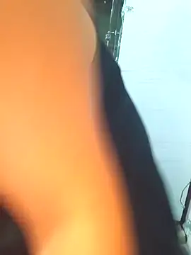 Love-pari077 online show from February 19, 3:41 pm