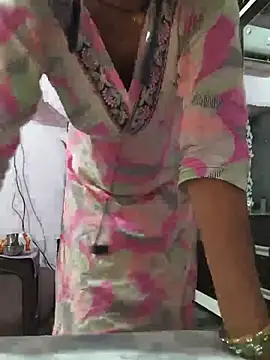 Love-pari077 online show from June 27, 4:39 am