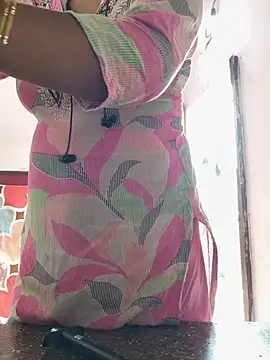 Love-pari077 online show from June 30, 2:01 am