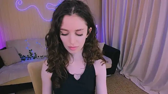 ChristinaConteeree online show from September 23, 1:25 pm