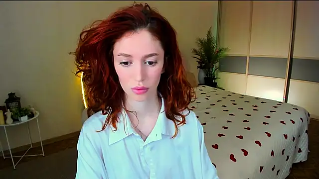 Snapshot of ChristinaConteeree chatting on May 29, 7:23 pm ChristinaConteeree online show from May 29, 7:23 pm