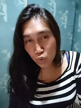 Snapshot of Romantic_Sabrina chatting on March 24, 12:21 pm Romantic Sabrina online show from March 24, 12:21 pm