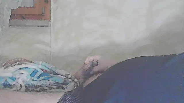 Snapshot of mauri5 chatting on February 23, 6:33 am mauri5 online show from February 23, 6:33 am