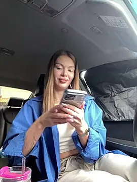 Snapshot of miss_veroNika chatting on July 15, 2:39 am miss veroNika online show from July 15, 2:39 am