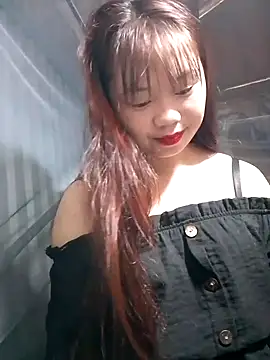 Snapshot of PhayPhay123 chatting on October 4, 12:19 am PhayPhay123 online show from October 4, 12:19 am