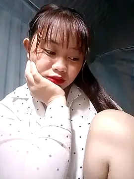 Snapshot of PhayPhay123 chatting on October 7, 2:36 pm PhayPhay123 online show from October 7, 2:36 pm