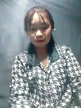 Snapshot of PhayPhay123 chatting on October 15, 1:44 pm PhayPhay123 online show from October 15, 1:44 pm