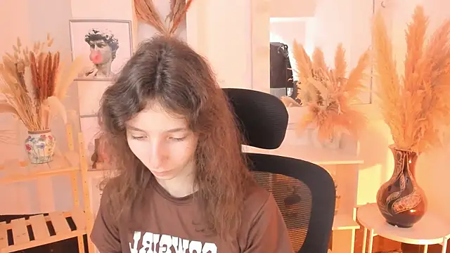 EmmanuellBrown online show from September 28, 4:18 am