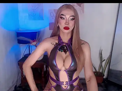 SexyhotasianKendra online show from October 17, 12:47 am