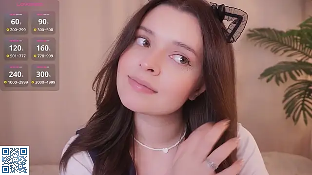 Snapshot of BlissHey chatting on October 21, 3:46 pm BlissHey online show from October 21, 3:46 pm