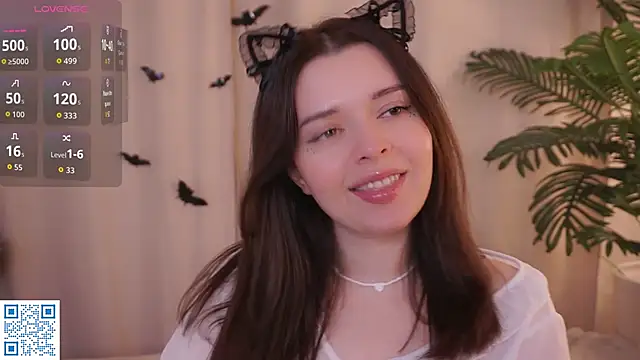 Snapshot of BlissHey chatting on October 25, 3:29 pm BlissHey online show from October 25, 3:29 pm