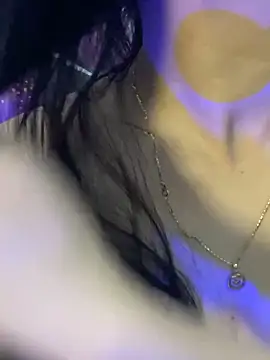 Snapshot of Mon_monbaby chatting on October 18, 6:08 pm Mon monbaby online show from October 18, 6:08 pm