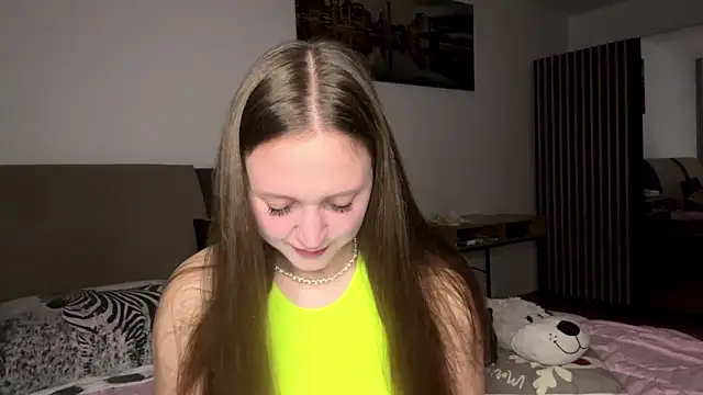 Shirley1Ross online show from September 8, 8:19 pm