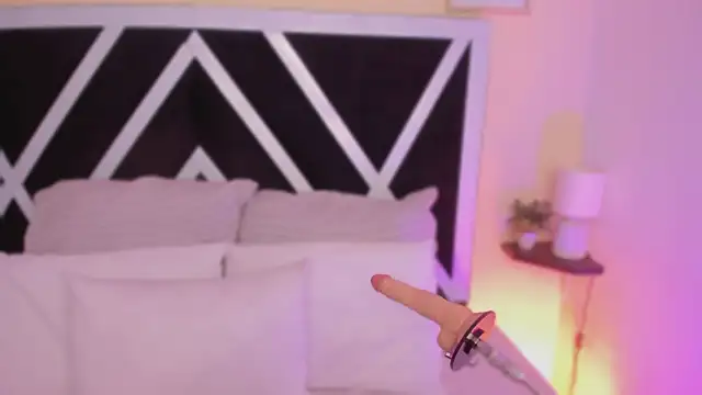 Snapshot of salem_sp chatting on November 4, 11:42 am salem sp online show from November 4, 11:42 am