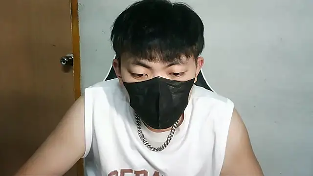 bigbb101011 online show from September 30, 2:00 pm