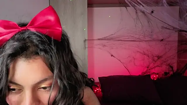 Candela    online show from November 1, 3:41 am