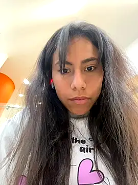 Lili pinkyyy online show from September 30, 8:36 pm