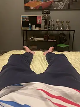 Zizibeaugoss online show from December 21, 9:00 pm