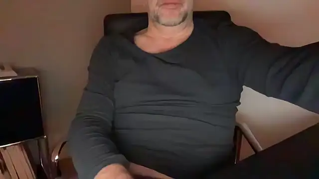 german9inch online show from December 14, 10:58 pm