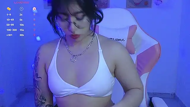 Snapshot of Hachiko_Love chatting on October 25, 3:03 am Hachiko Love online show from October 25, 3:03 am