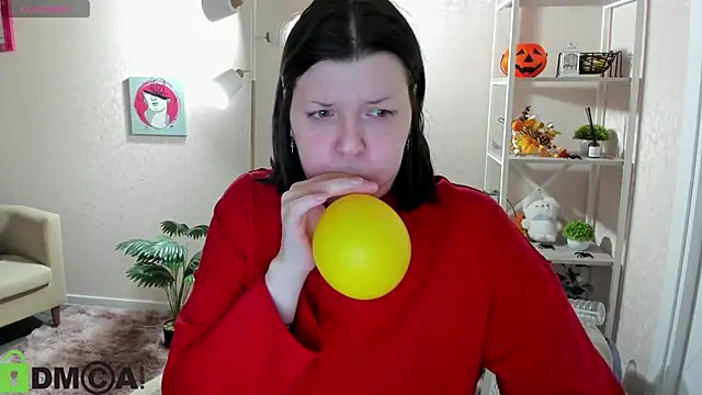 Snapshot of Michele_Greenn chatting on December 2, 1:00 am Michele Greenn online show from December 2, 1:00 am