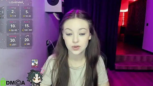 Snapshot of AmourLily chatting on October 1, 6:41 am AmourLily online show from October 1, 6:41 am