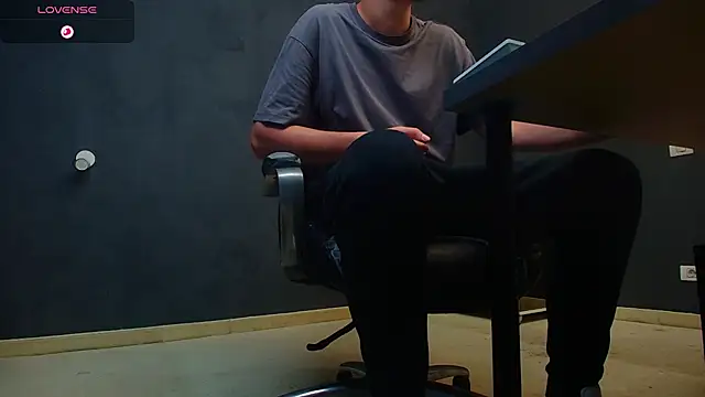 EnzoRace online show from September 30, 4:50 am