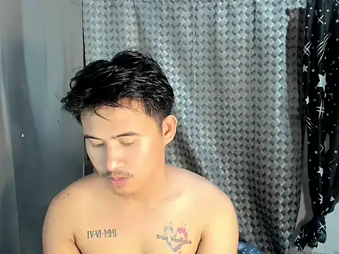 Snapshot of Adim-pinoy146 chatting on May 31, 11:06 am Adim-pinoy146 online show from May 31, 11:06 am