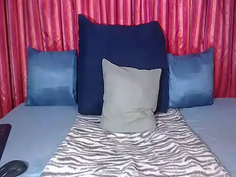 londylicious34 online show from November 5, 12:54 am