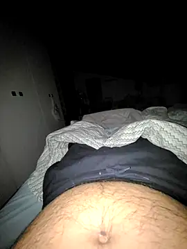 Snapshot of giova17cm chatting on October 23, 8:51 pm giova17cm online show from October 23, 8:51 pm