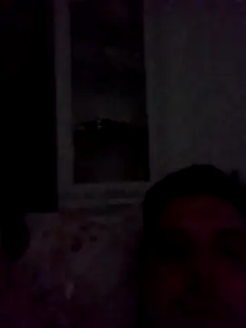 Snapshot of giova17cm chatting on April 3, 9:46 pm giova17cm online show from April 3, 9:46 pm