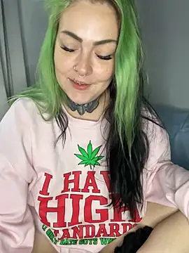 Snapshot of ninabobina666 chatting on September 23, 11:13 am ninabobina666 online show from September 23, 11:13 am