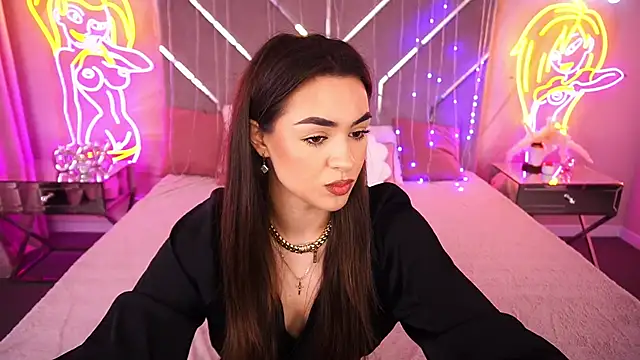 EricaSin online show from June 11, 6:44 am