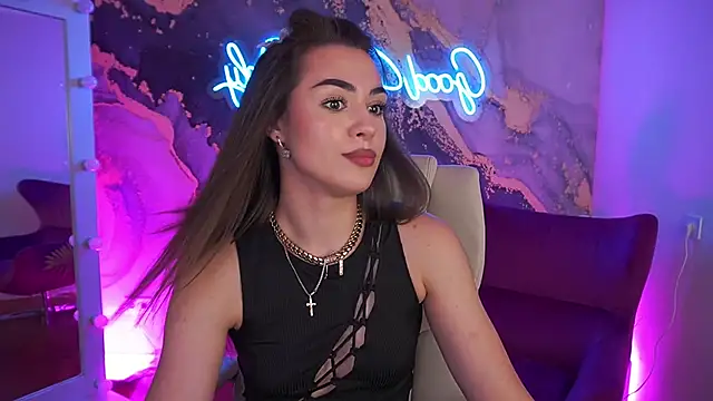 EricaSin online show from June 29, 1:00 pm