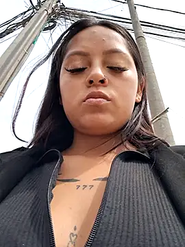 LunaHot 777 online show from November 5, 6:19 pm