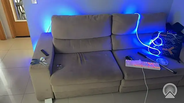 KRYSTALIZEDY online show from February 2, 3:44 pm