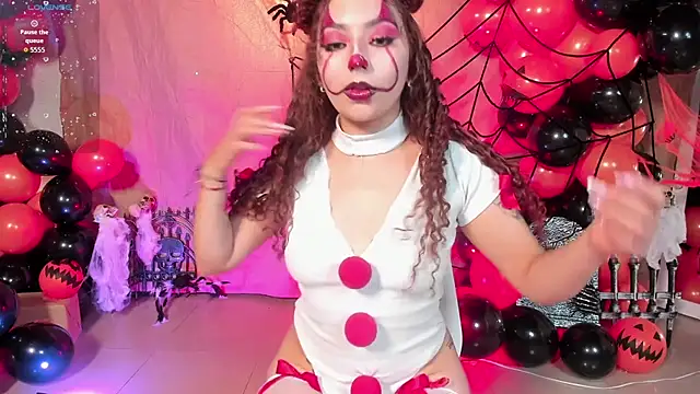 vane vixen online show from October 16, 8:32 pm