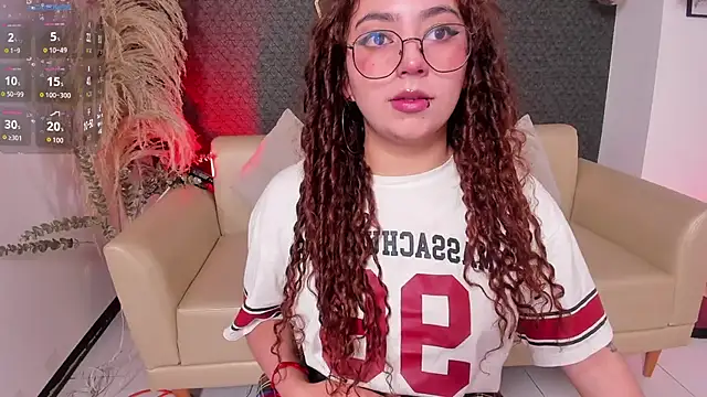 vane vixen online show from November 4, 4:39 pm